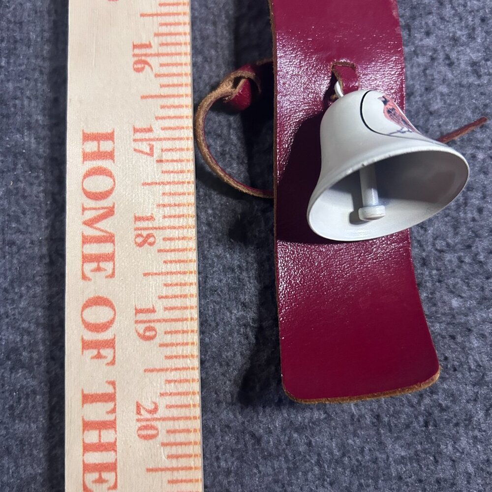 VTG Christmas Holiday‎ Bell Leather Strap Door Hanger Cardinals Belvin Bros USA - Picture 6 of 8